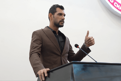 صورة المتحدث